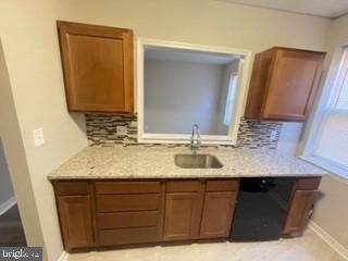 1110 Lafayette Avenue - Photo 1