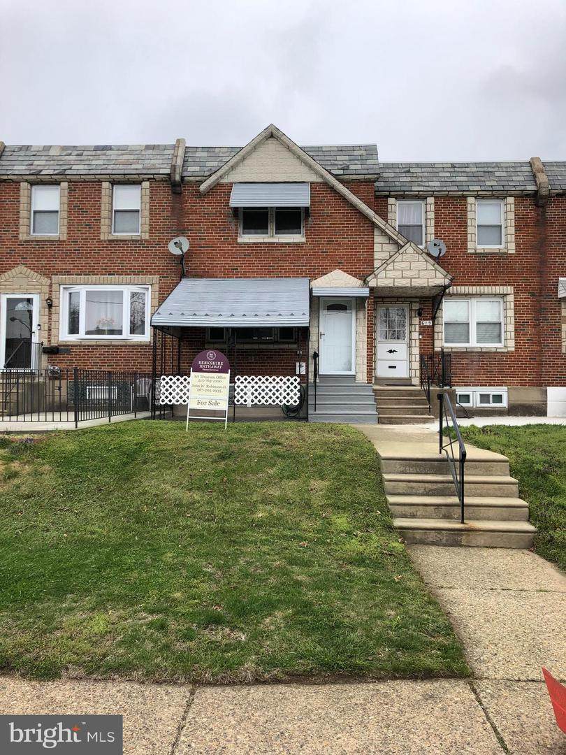 617 Devereaux Avenue - Photo 1