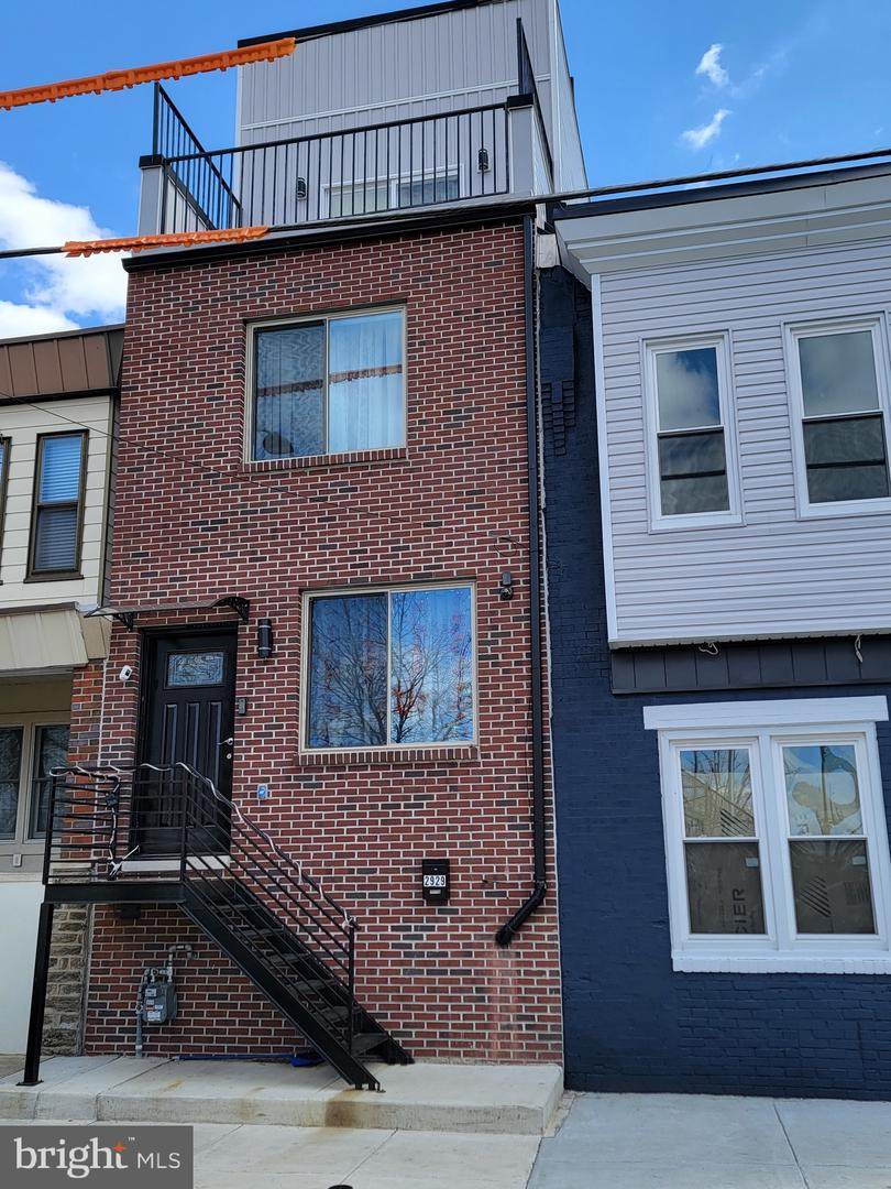 2929 Gaul Street - Photo 1