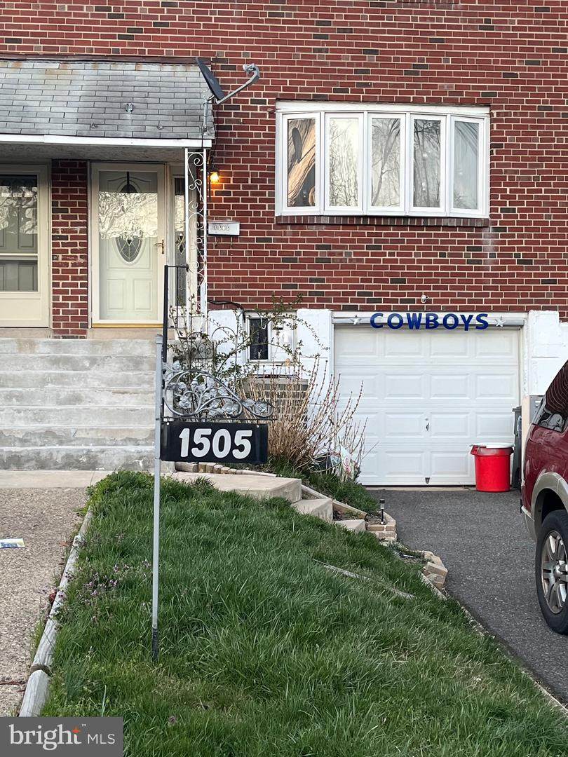 1505 Elson Road - Photo 1