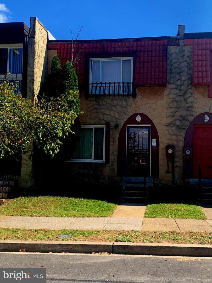 1121 Bellevue Street - Photo 1
