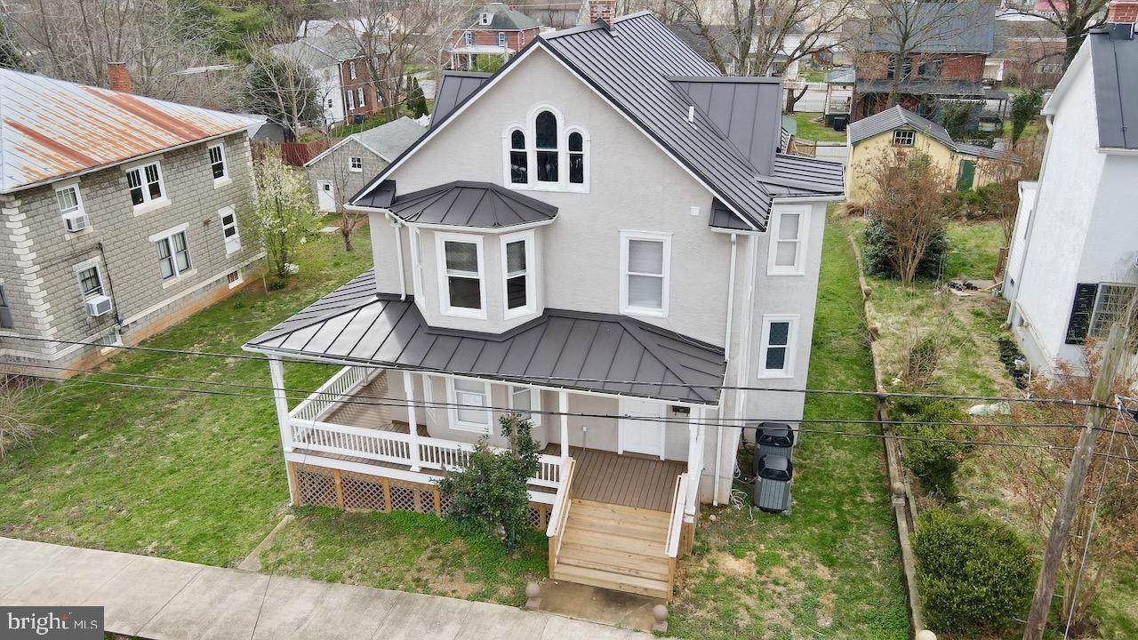 114 2ND Avenue - Photo 1