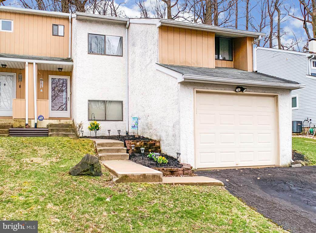 620 Valley Stream Circle - Photo 1