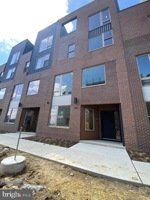 3206 Parkview Walk - Photo 1