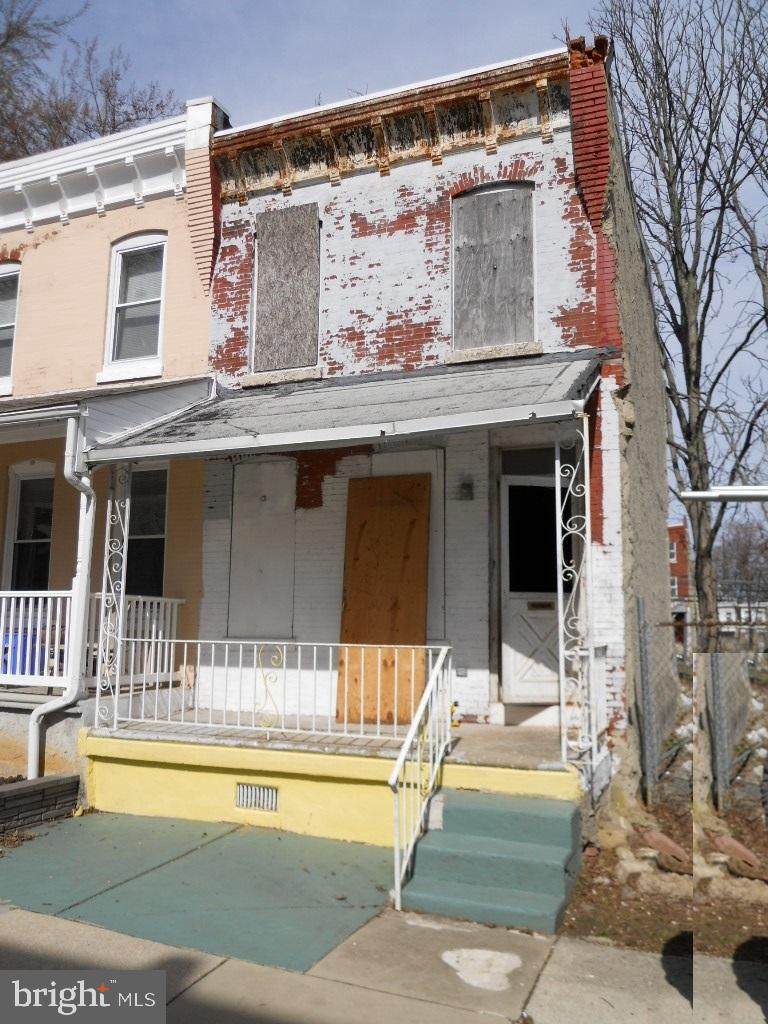 3921 Folsom Street - Photo 1