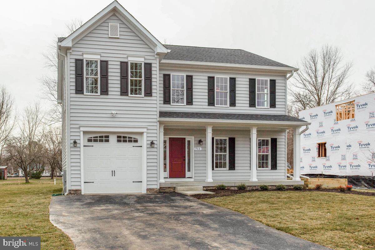 806 Cedar Avenue - Photo 1