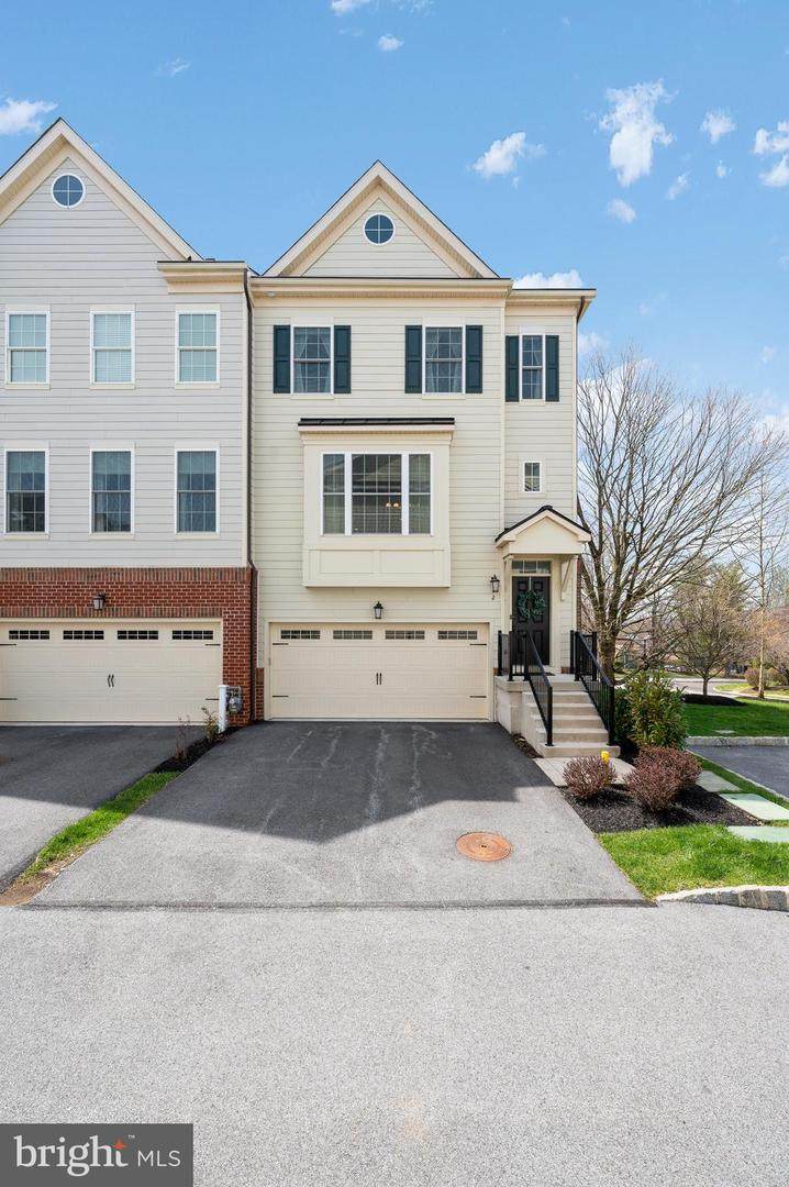 2 Parkview Circle - Photo 1