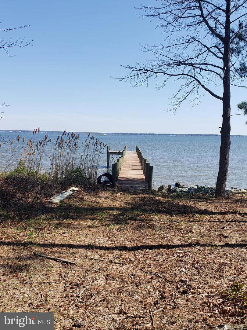 630 Warner Lane - Photo 1
