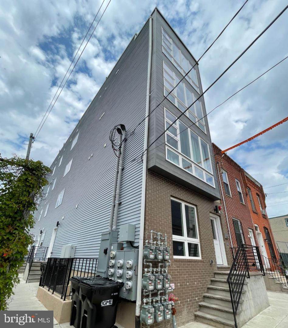 4111 Ludlow Street - Photo 1