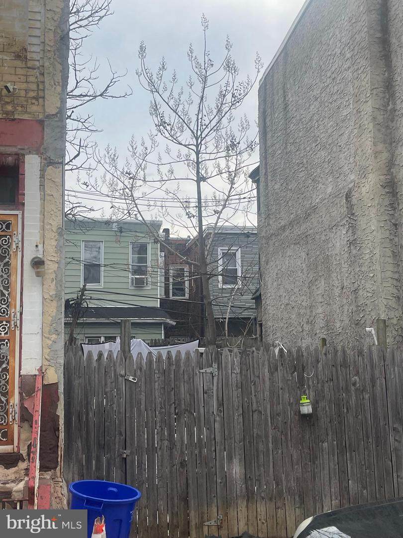 2547 Gratz Street - Photo 1