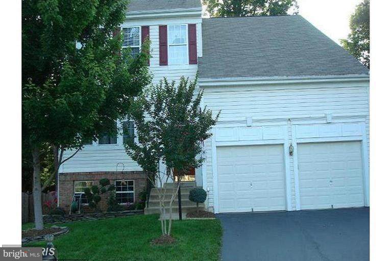 5106 Higgins Drive - Photo 1