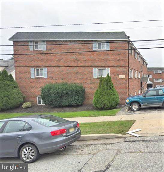 137 W 5Th Avenue - Photo 1
