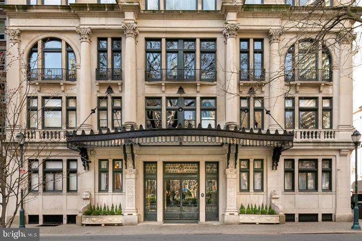 1830 Rittenhouse Square - Photo 1