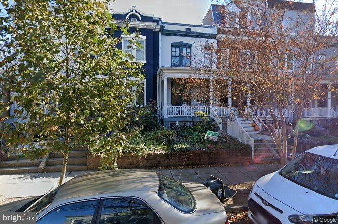 2319 Ontario Road - Photo 1