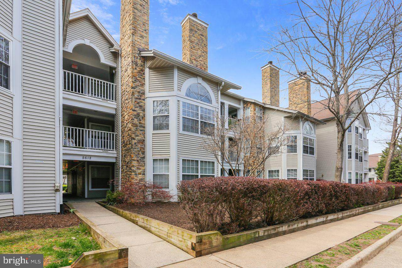5612 Willoughby Newton Drive - Photo 1