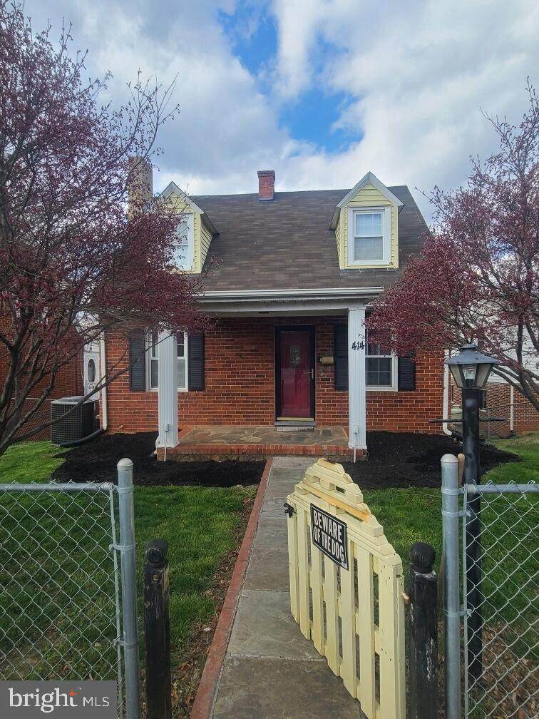 414-E. 6TH Street - Photo 1