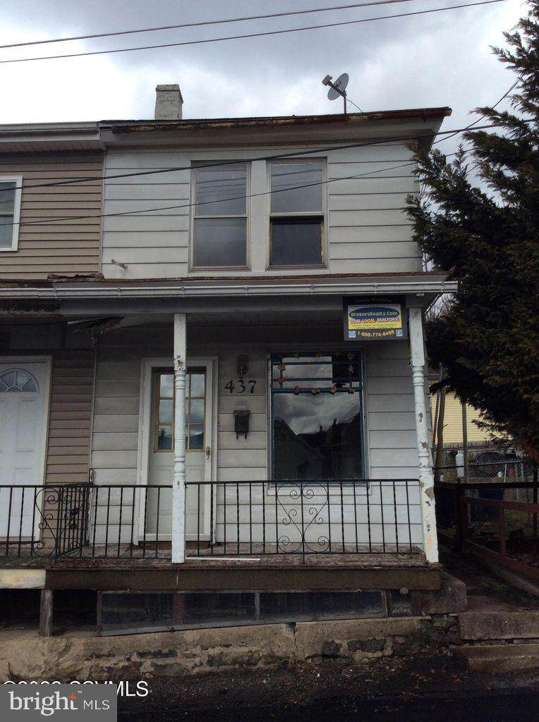 437 Camp Street - Photo 1