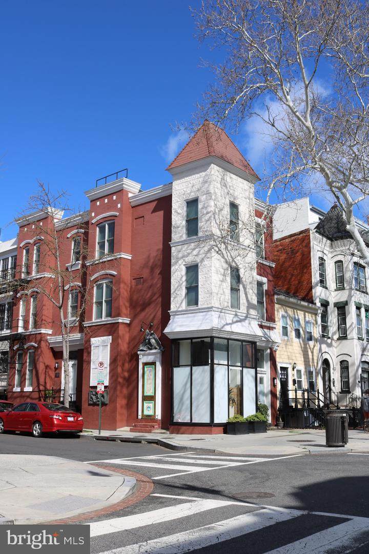 1801 Swann Street - Photo 1