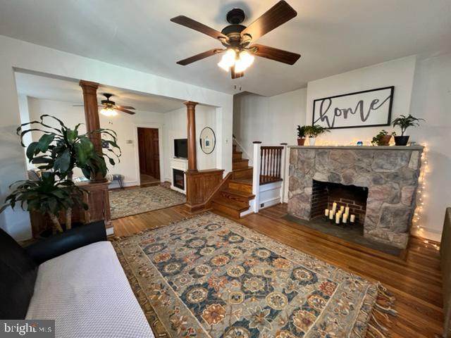 105 6TH Street - Photo 1