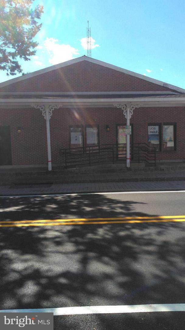 13 Main Street - Photo 1