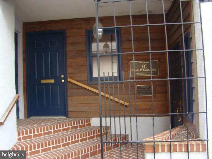 112 Court House Alley - Photo 1