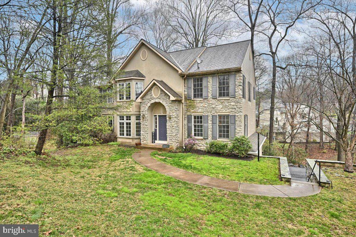 31 Red Oak Drive - Photo 1