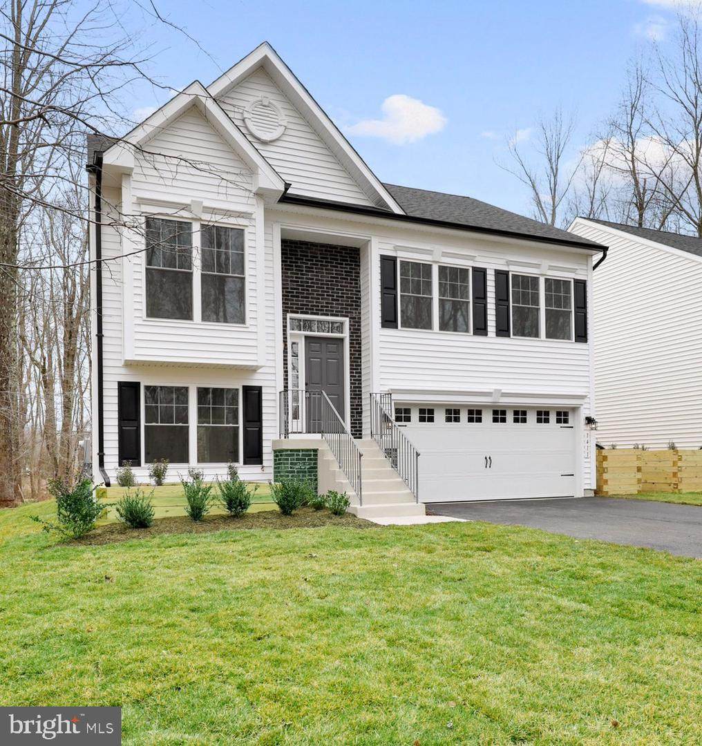 8160 Hog Neck Road - Photo 1