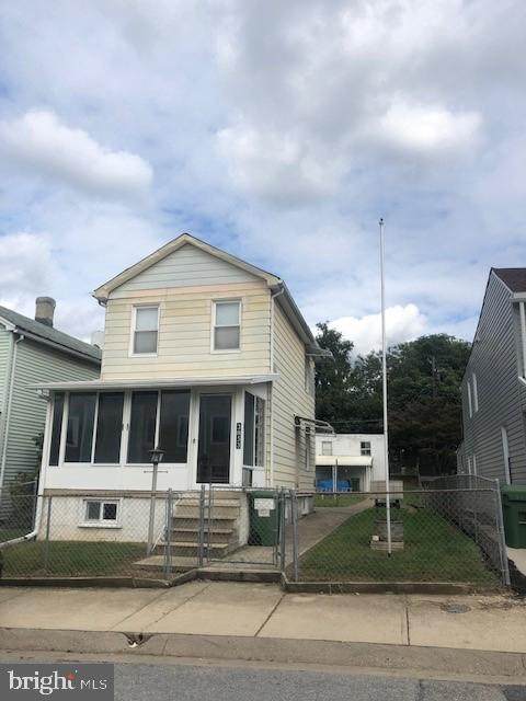 3853 Quarry Avenue - Photo 1