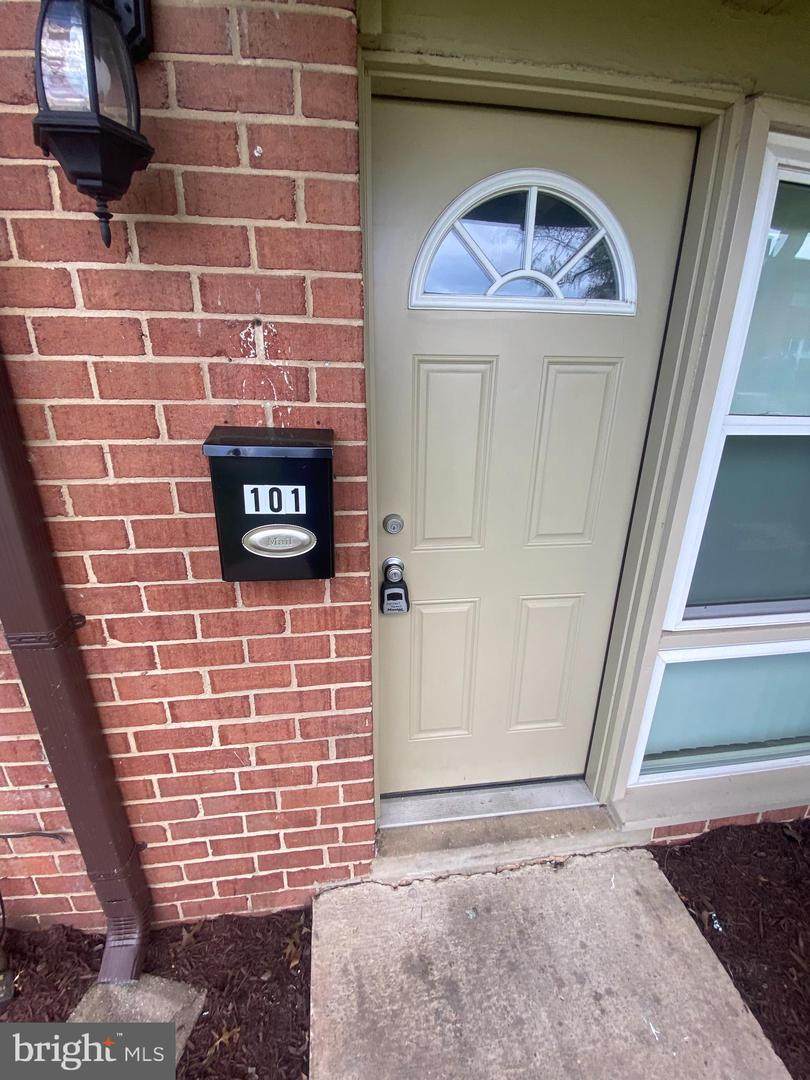 7300 Riggs Road - Photo 1