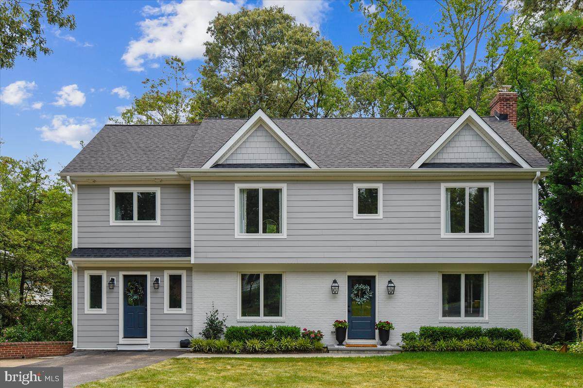 311 Hollyberry Road - Photo 1