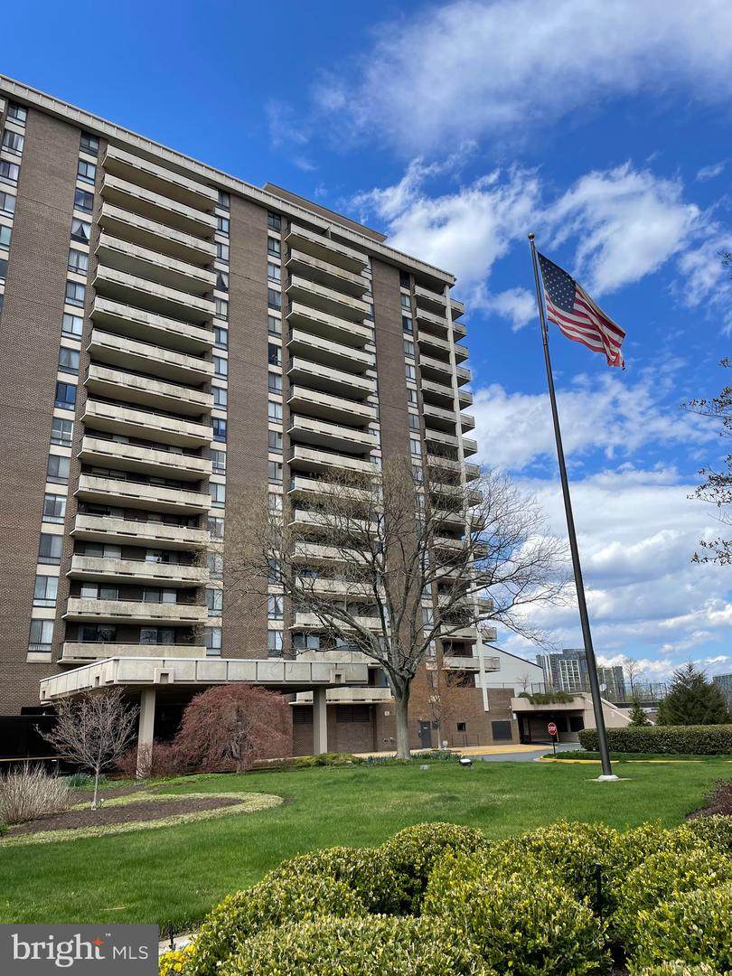 1800 Old Meadow - Photo 1