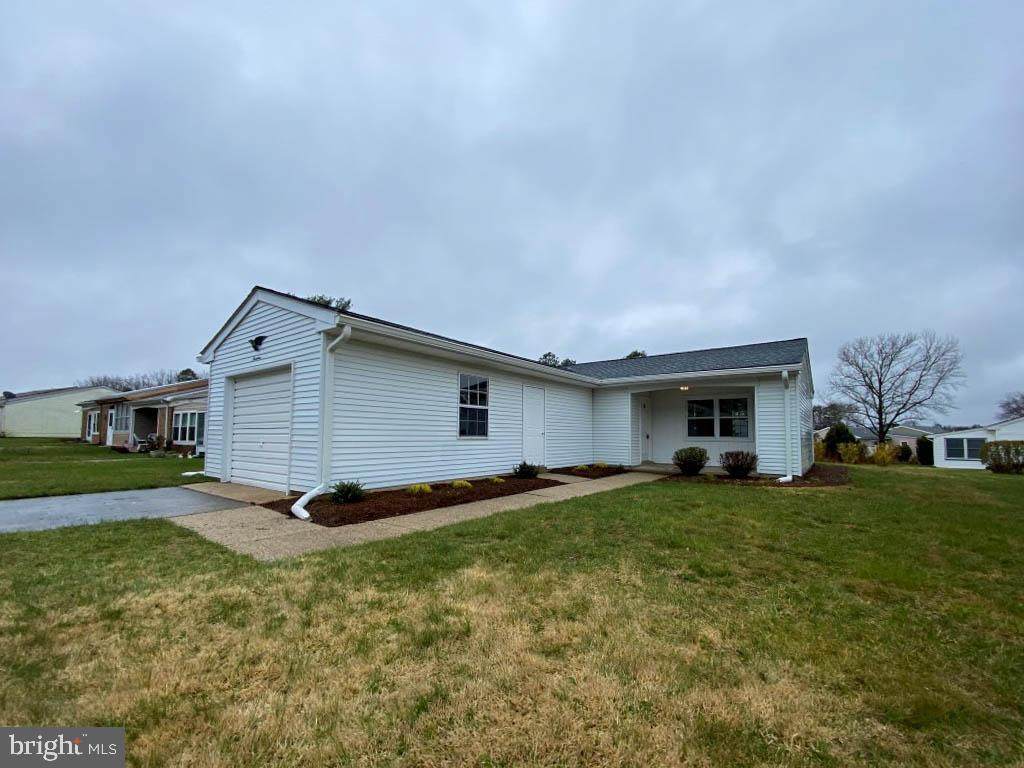 19 Kingston Way - Photo 1
