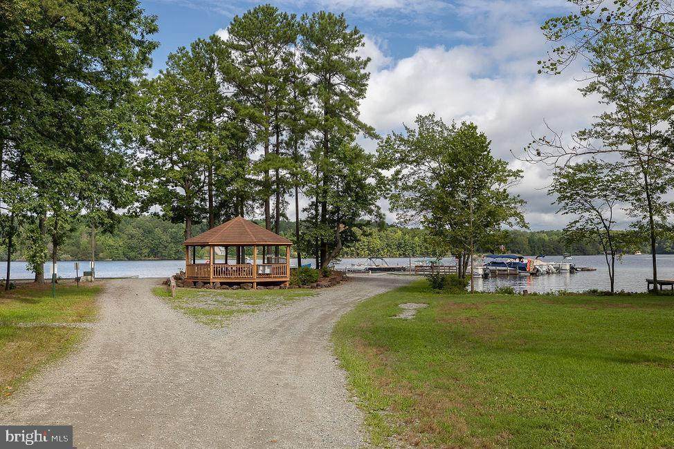 Point Dr., Lot 85 Jerdone Island - Photo 1