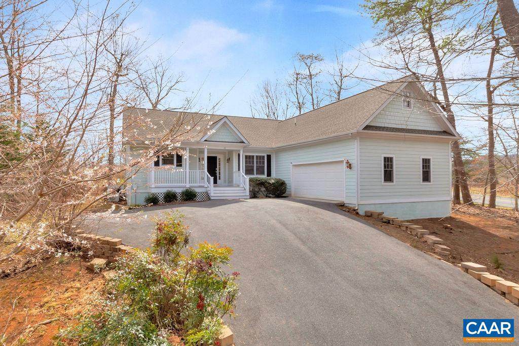 10 Laurel Ct - Photo 1