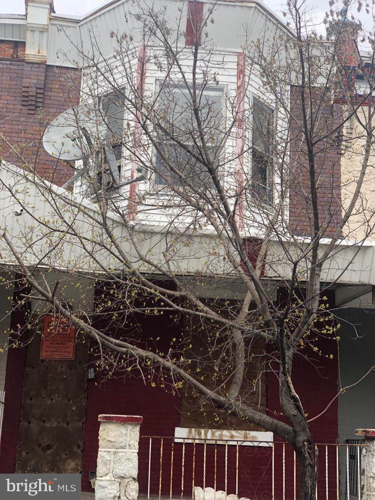 1515 Lindenwood Street - Photo 1