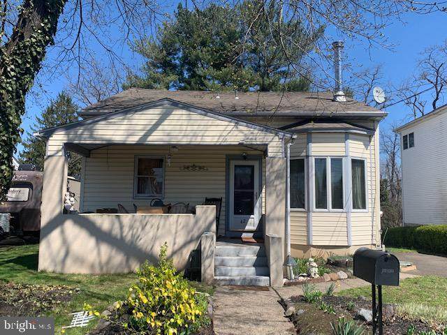 42 Riverview Avenue - Photo 1