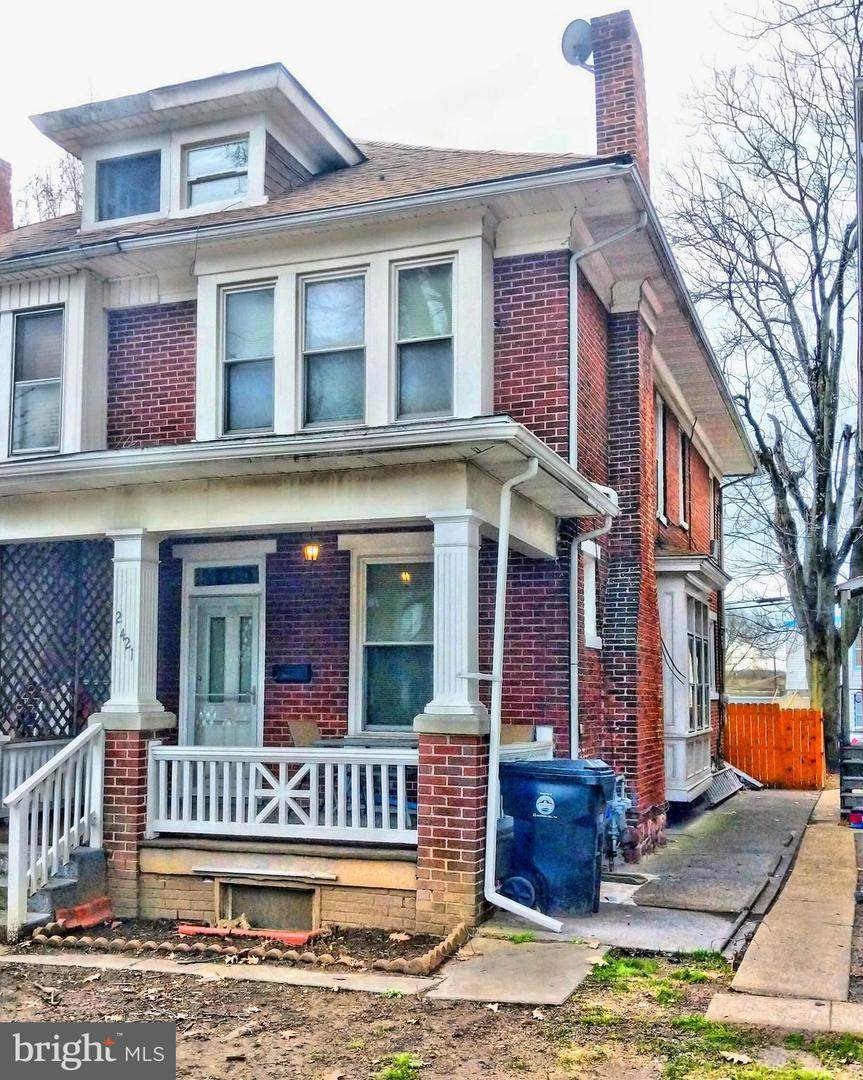 2421 Derry Street - Photo 1