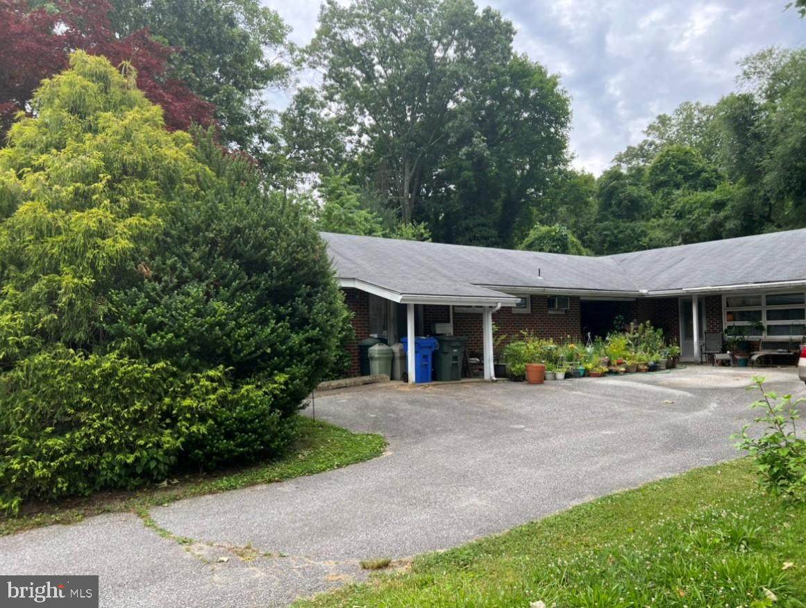 941 Main Street - Photo 1