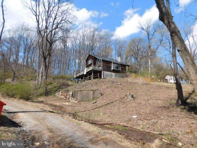 528 Friedensburg Road - Photo 1