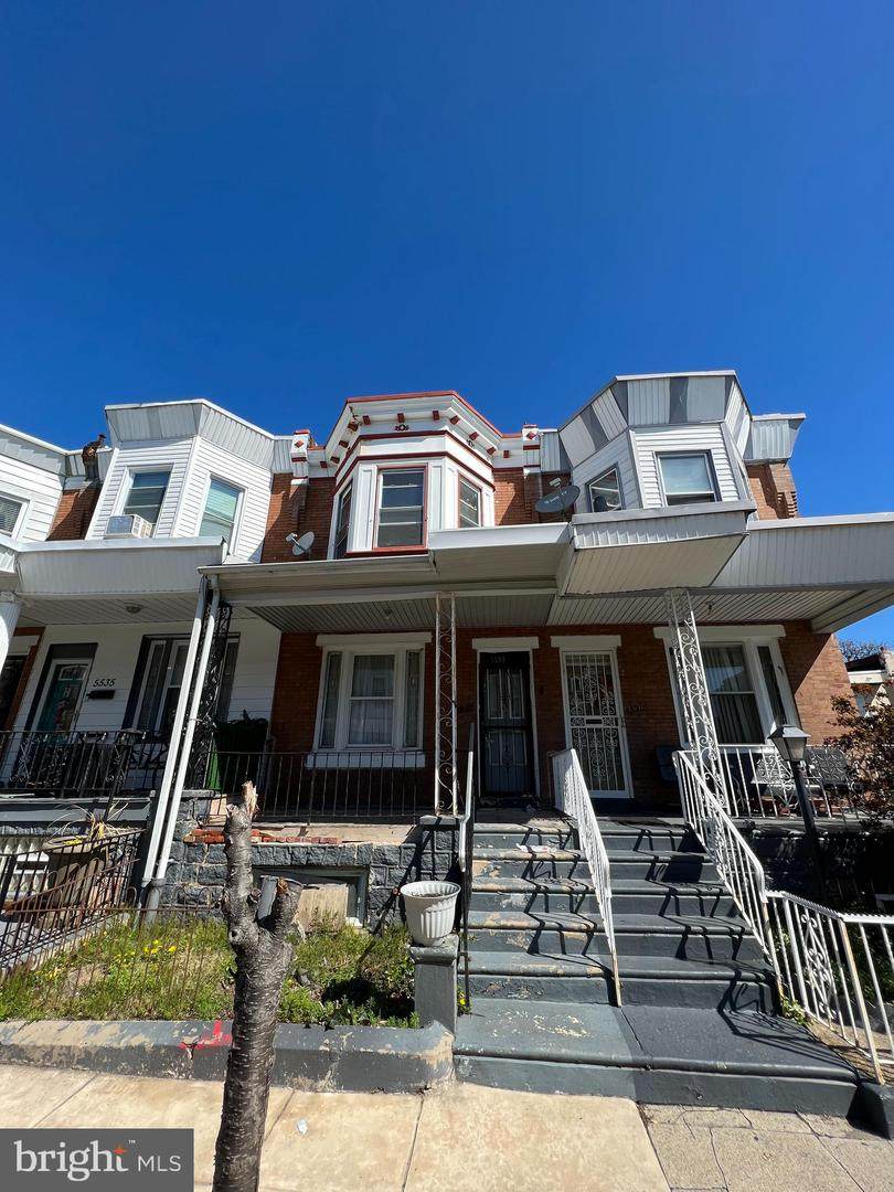 5533 Delancey Street - Photo 1