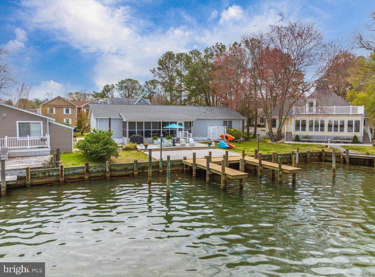 60 Clubhouse Drive - Photo 1