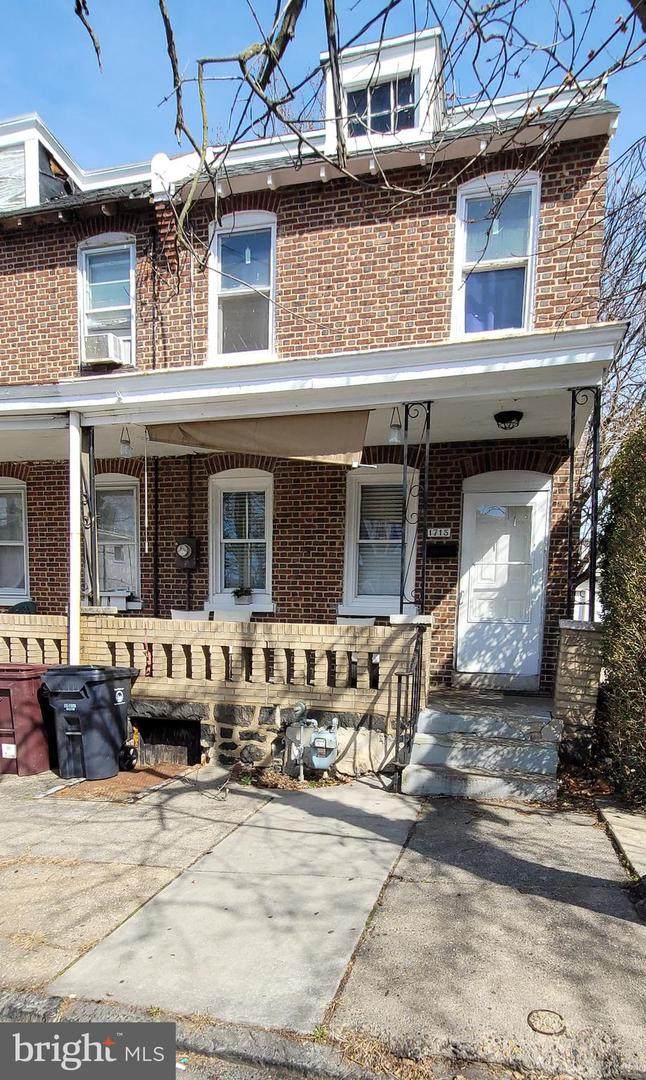 1715 8TH Street - Photo 1