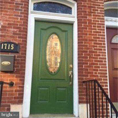 1715 Lombard Street - Photo 1