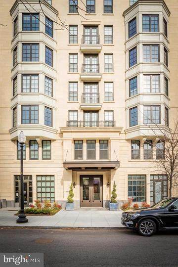 1011 M Street - Photo 1