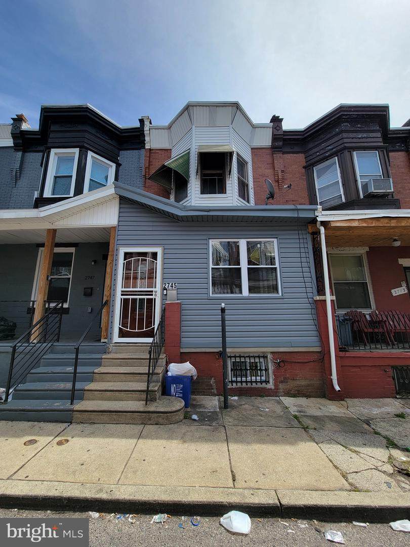 2745 Newkirk Street - Photo 1