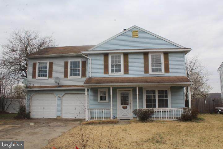 108 Robins Run W - Photo 1