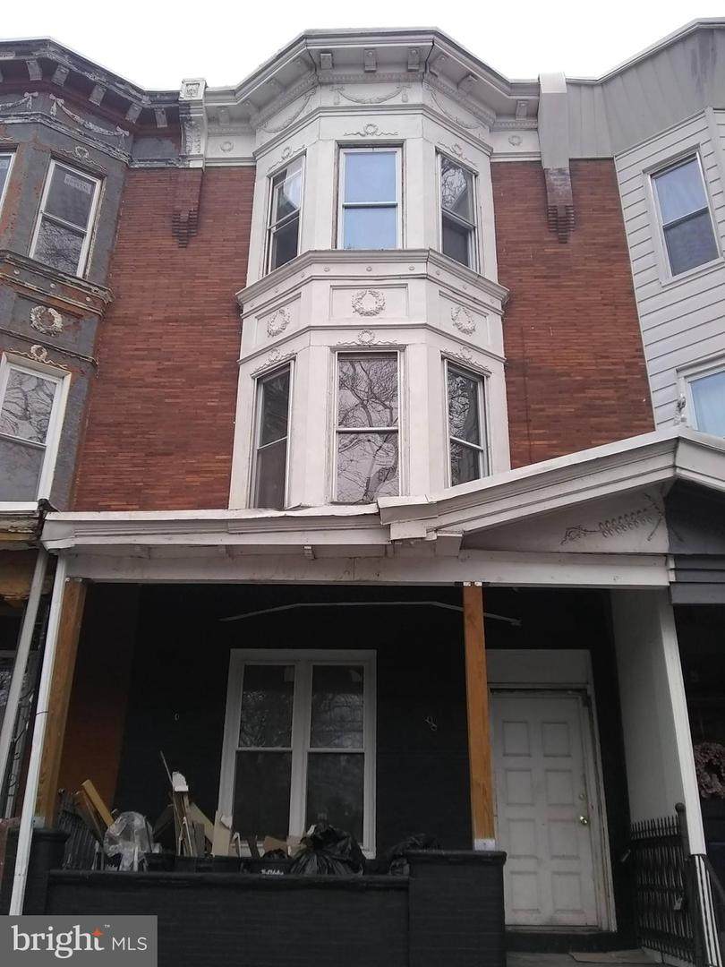 1921 25TH Street - Photo 1