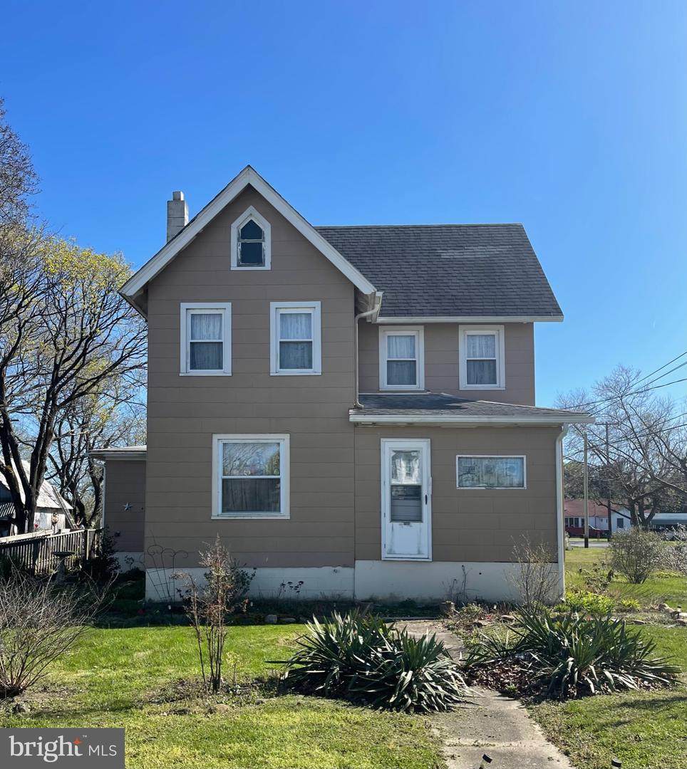 1809 Main Street - Photo 1