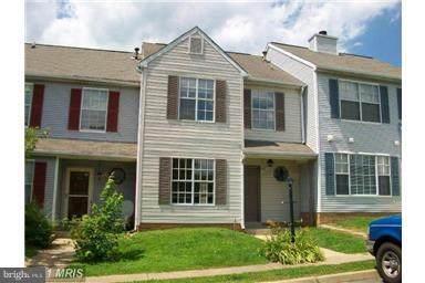 207 Heritage Commons Drive - Photo 1