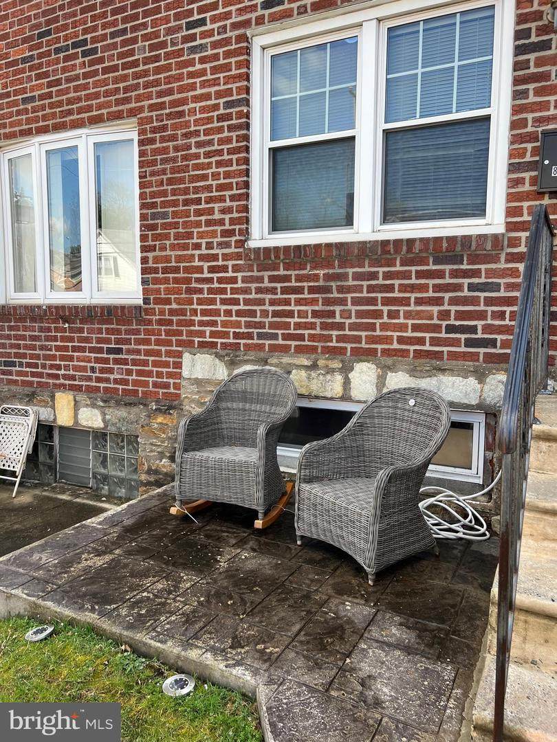 8107 Rowland Avenue - Photo 1
